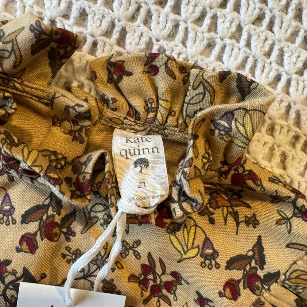 kate quinn long sleeve